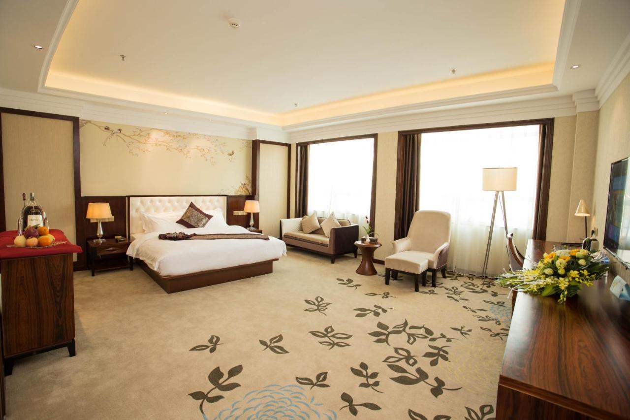 Hong Van Grand Hotel Mong Cai Zewnętrze zdjęcie