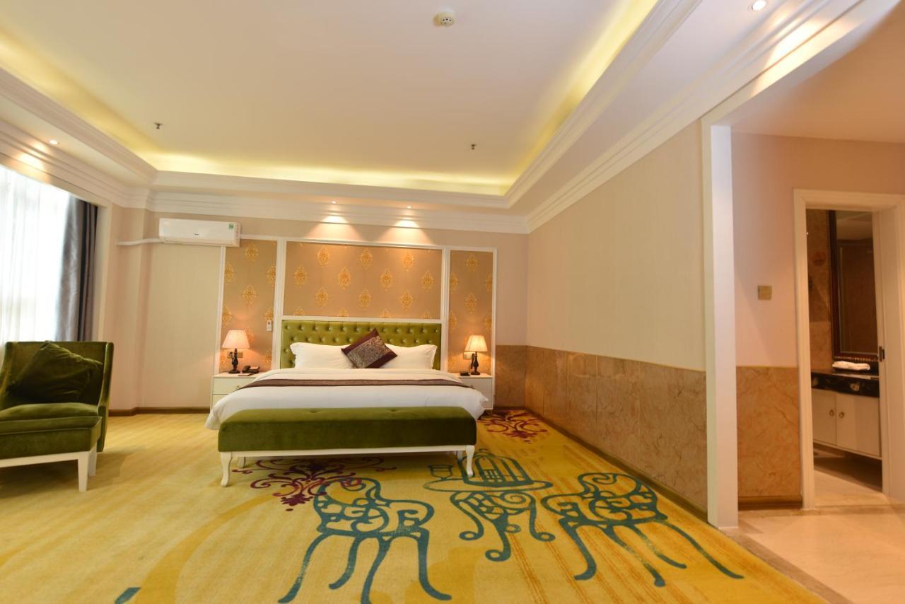 Hong Van Grand Hotel Mong Cai Zewnętrze zdjęcie