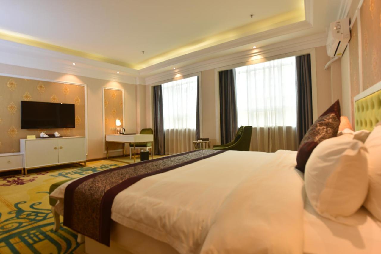Hong Van Grand Hotel Mong Cai Zewnętrze zdjęcie