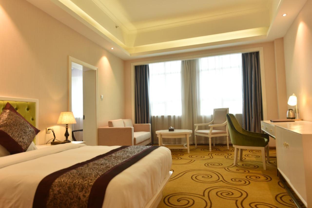 Hong Van Grand Hotel Mong Cai Zewnętrze zdjęcie