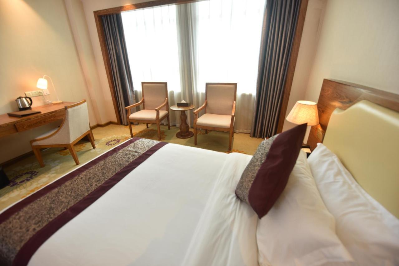 Hong Van Grand Hotel Mong Cai Zewnętrze zdjęcie