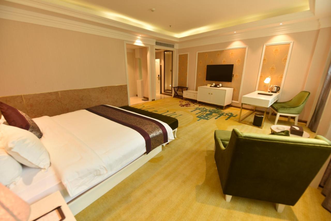 Hong Van Grand Hotel Mong Cai Zewnętrze zdjęcie