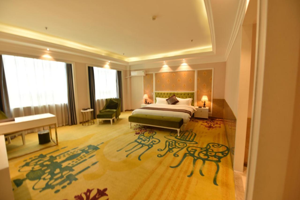 Hong Van Grand Hotel Mong Cai Zewnętrze zdjęcie