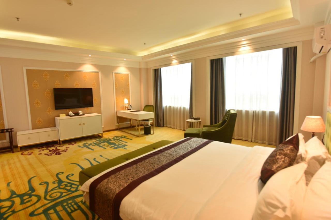 Hong Van Grand Hotel Mong Cai Zewnętrze zdjęcie