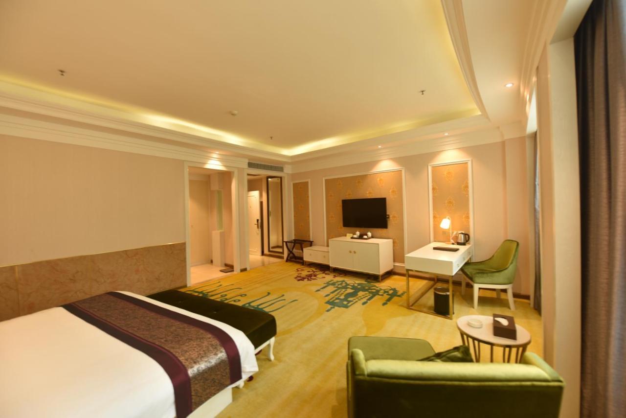 Hong Van Grand Hotel Mong Cai Zewnętrze zdjęcie